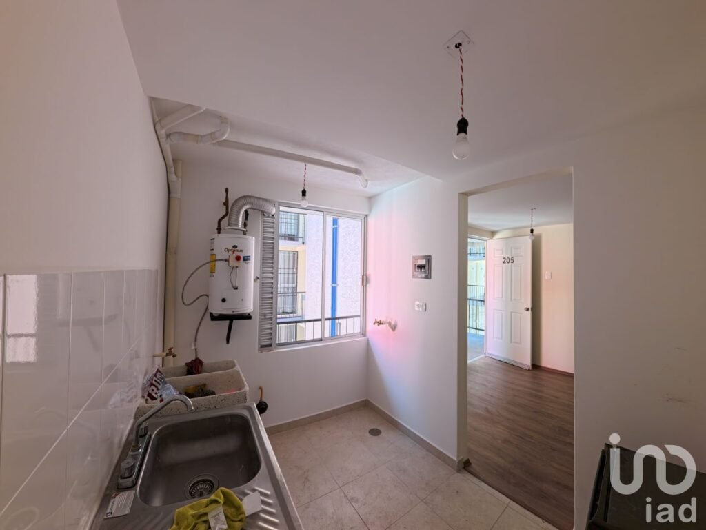 DEPARTAMENTO EN RENTA EN AQUILES SERDAN 673, AZCAPOTZALCO, CDMX