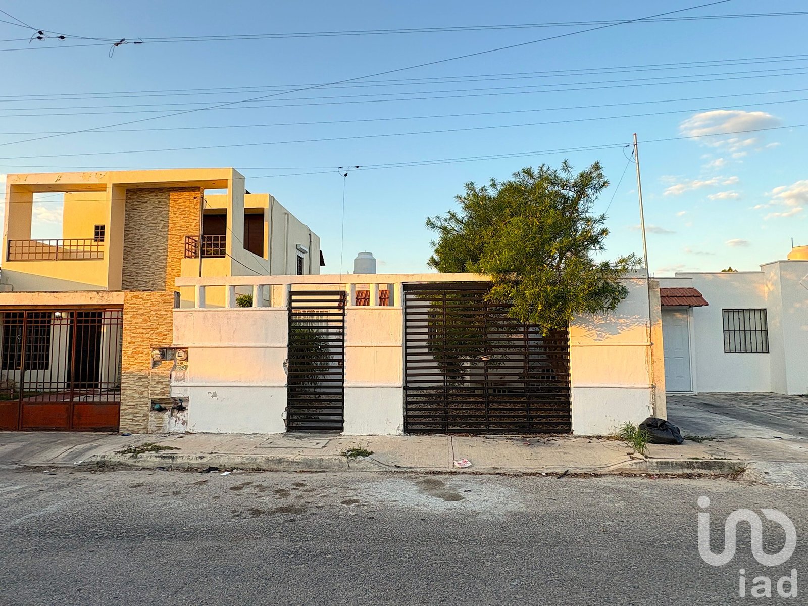 Casa en venta en Los Almendros Caucel, Mérida 2 habitaciones, 1 baño, 2 estacionamientos Casa en venta en Los Almendros Caucel, Mérida 2 habitaciones, 1 baño, 2 estacionamientos