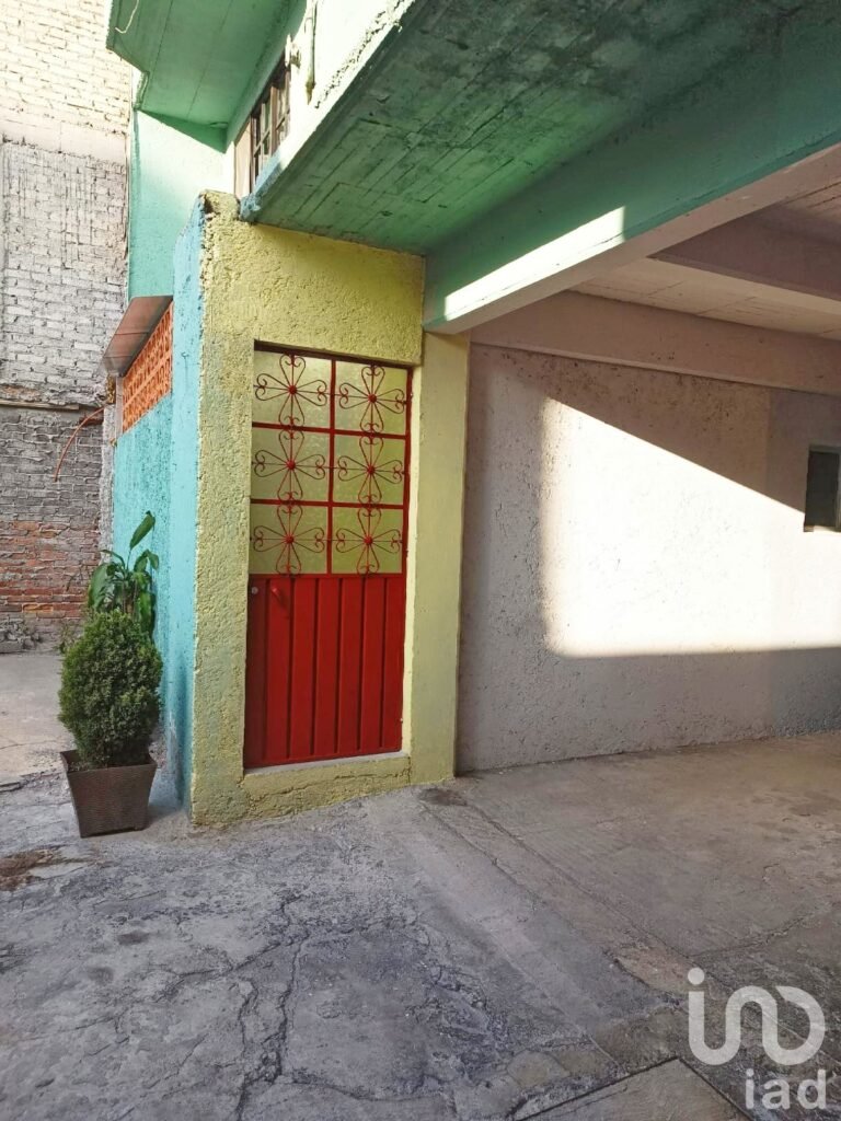 DEPARTEMENTO EN RENTA  EN PLANTA BAJA  EN FRANCISCO ESPEJEL 73 VENUSTIANO CARRANZA