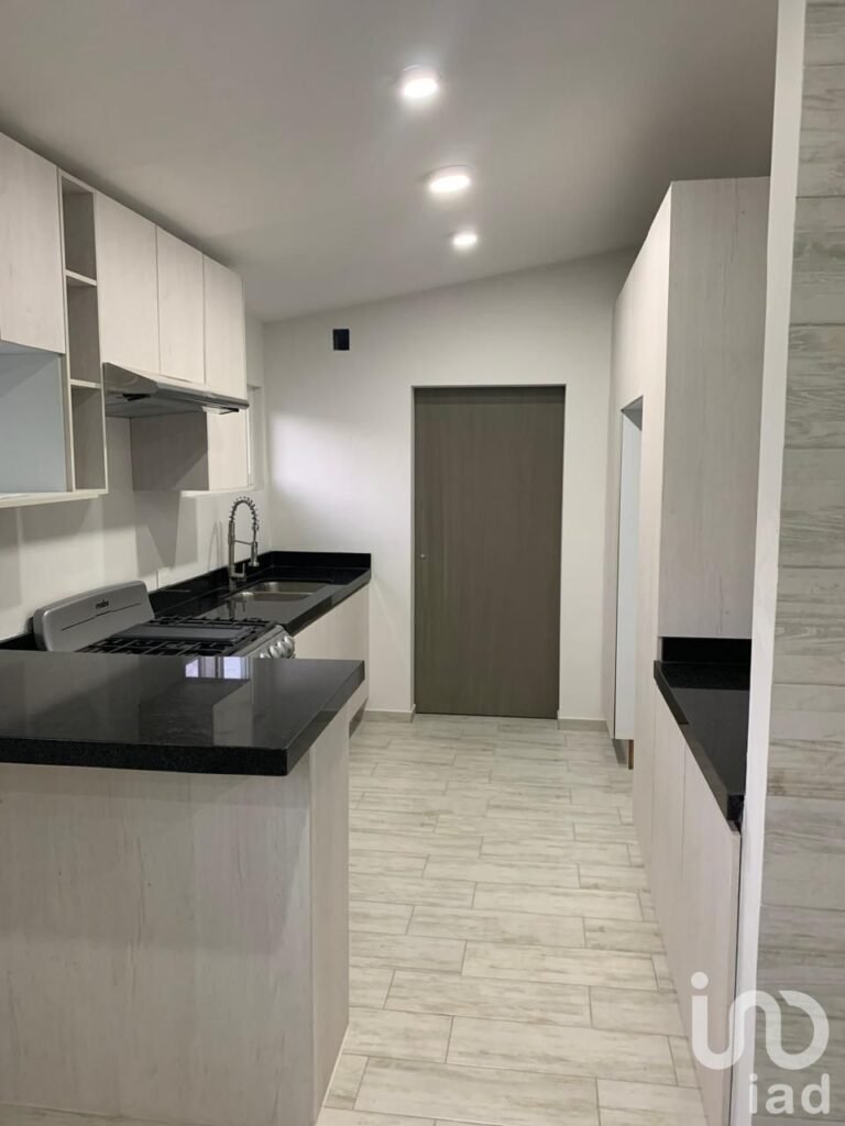 Departamento en renta lomas del valle san Pedro Nuevo León