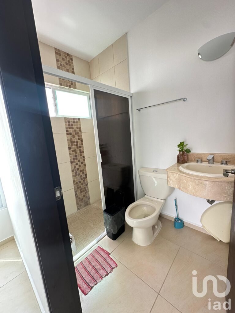 RENTA DE CASA DE UN PISO EN GRAN SANTA FE MERIDA YUCATAN