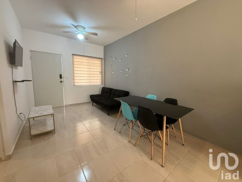 RENTA JARDINES MAYAKOBA PLAYA DEL CARMEN Planta Baja