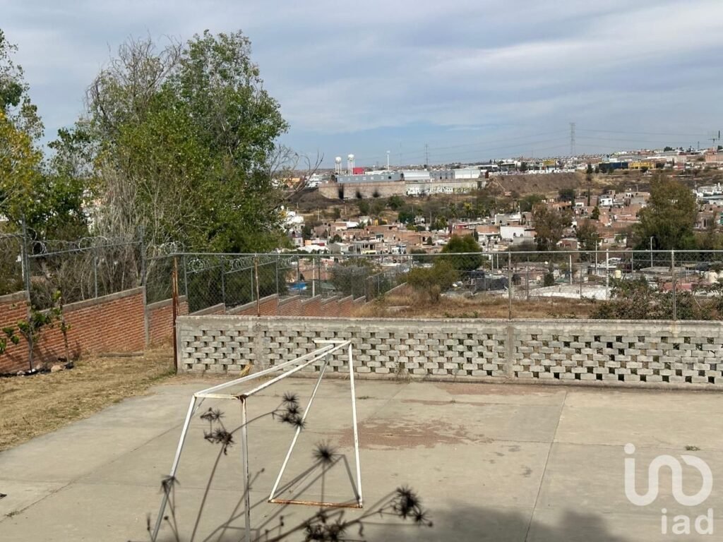 VENTA DE COLEGIO EN AGUASCALIENTES EN LOMAS DEL GACHUPIN