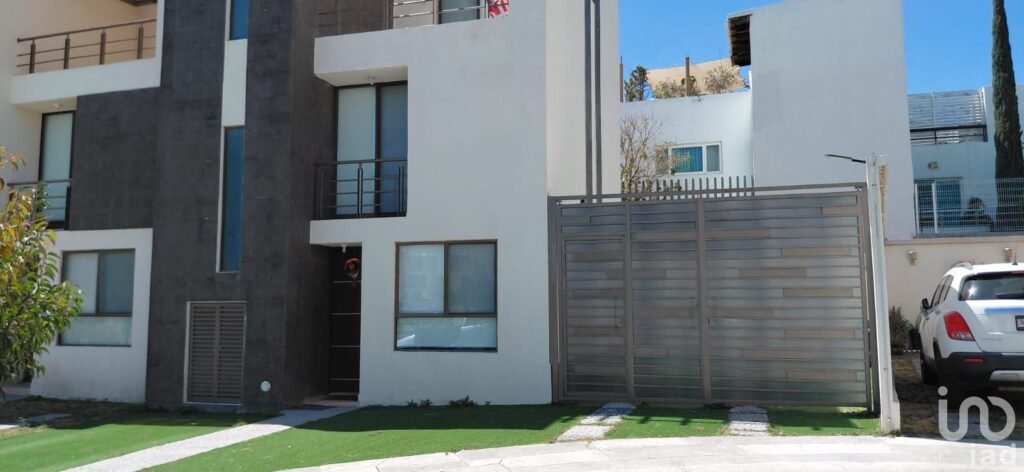 RENTA CASA AMUEBLADA EN RESIDENCIAL DEL PARQUE - 2337878 casas en renta renta casa amueblada en residencial del parque 291139