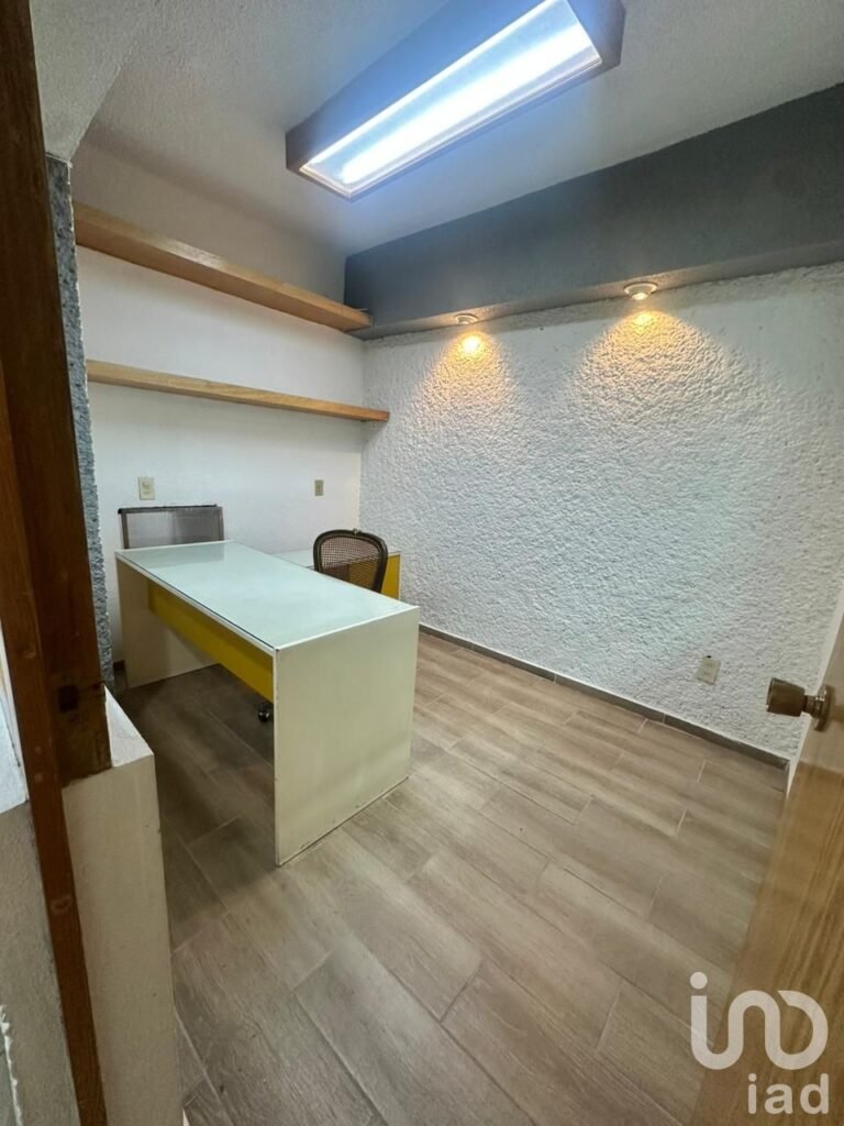RENTA de OFICINAS en Col. Nápoles, Benito Juárez CDMX.