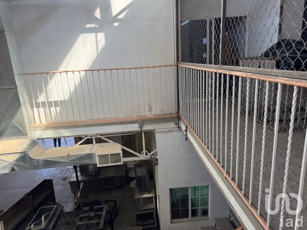 Bodega en Venta Insurgentes y Anahuac CENTRO