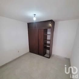 CASA SOLA EN VENTA EN IZTACALCO, CDMX