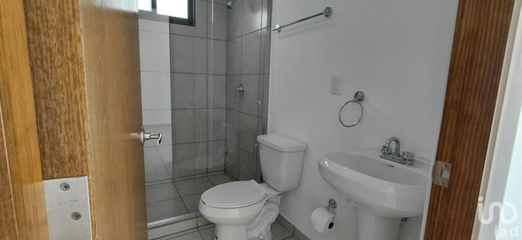 RENTA DEPARTAMENTO PLANTA BAJA EN FRACC. BAOBA