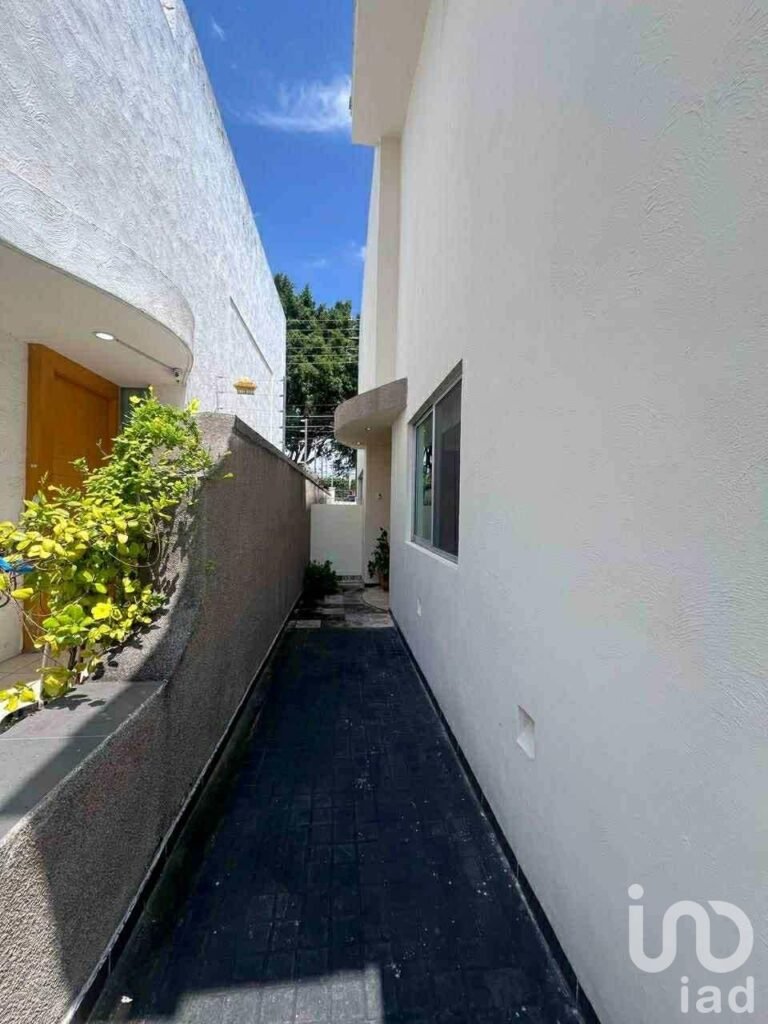 Casa en venta en  Nueva Galicia, coto Coruña, Tlajomulco de Zúñiga