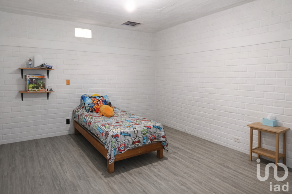 Casa en venta con 2 recámaras y baño completo en planta baja en Acapatzingo, Cuernavaca, Morelos