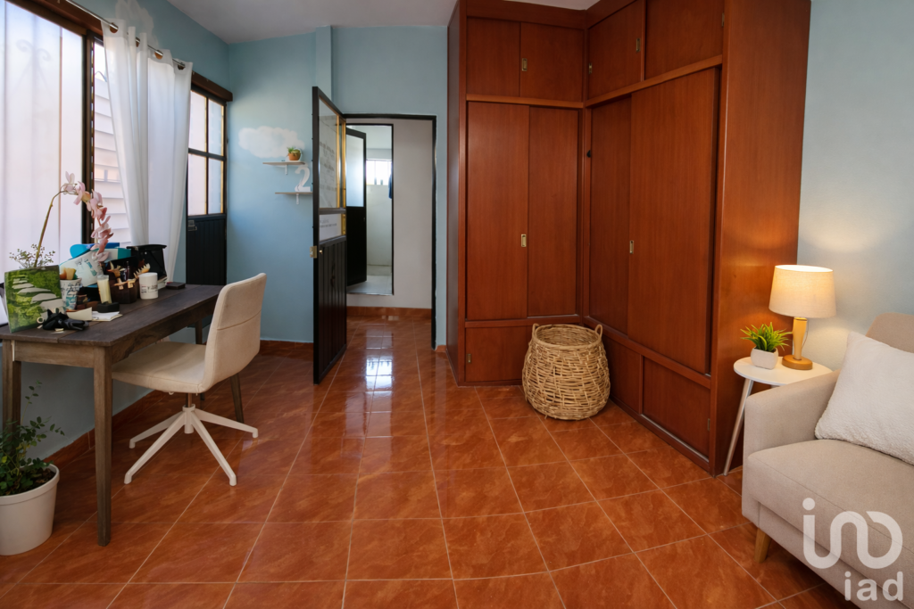 Casa en venta con 2 recámaras y baño completo en planta baja en Acapatzingo, Cuernavaca, Morelos