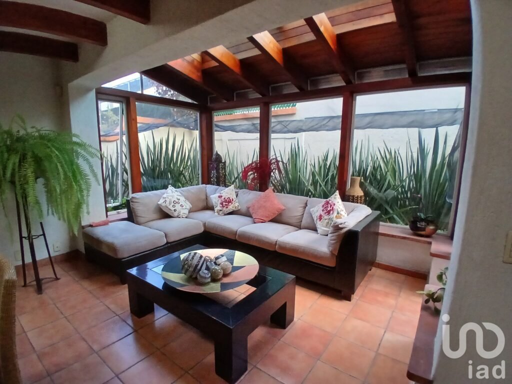 CASA EN VENTA EN METEPEC ESTADO DE MEXICO CERCA TOWN SQUARE - 2340692 casas en venta casa en venta en metepec estado de mexico cerca town square 291197