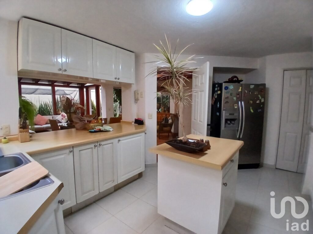 CASA EN VENTA EN METEPEC ESTADO DE MEXICO CERCA TOWN SQUARE