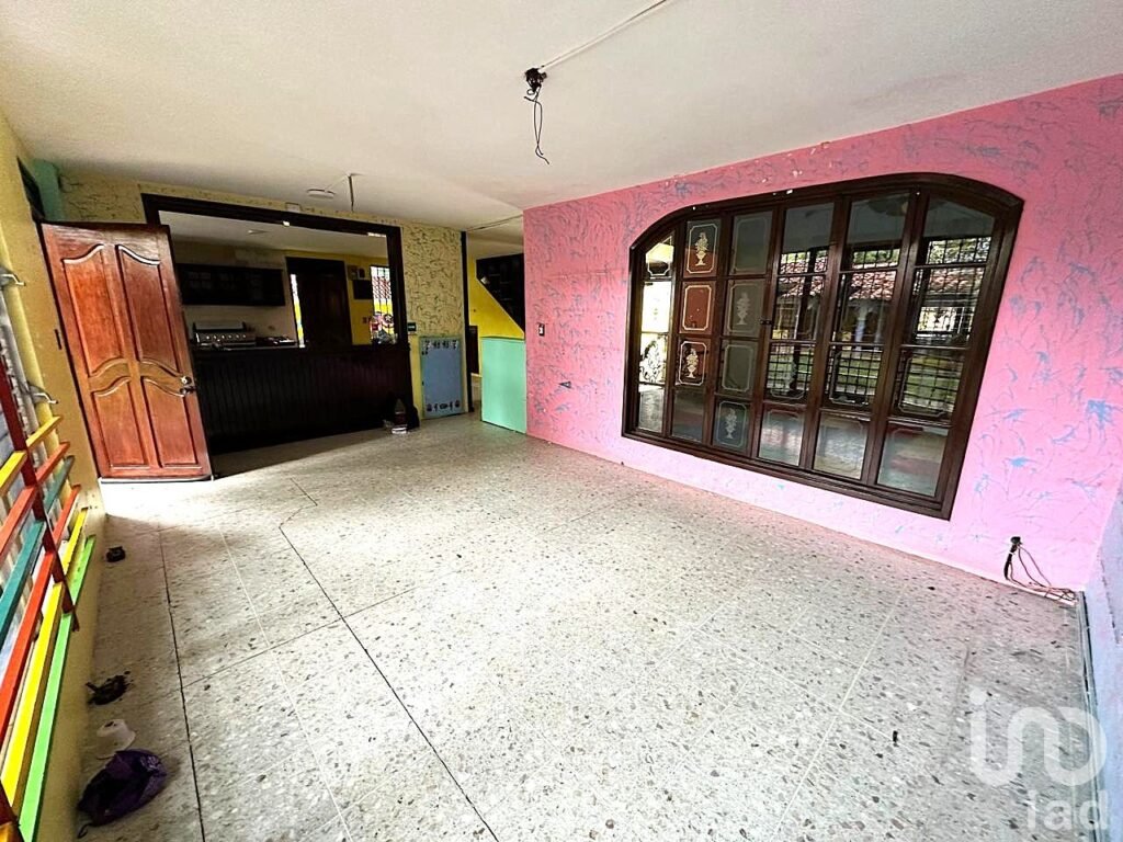 CASA EN VENTA EN CAZONES, POZA RICA, VERACRUZ