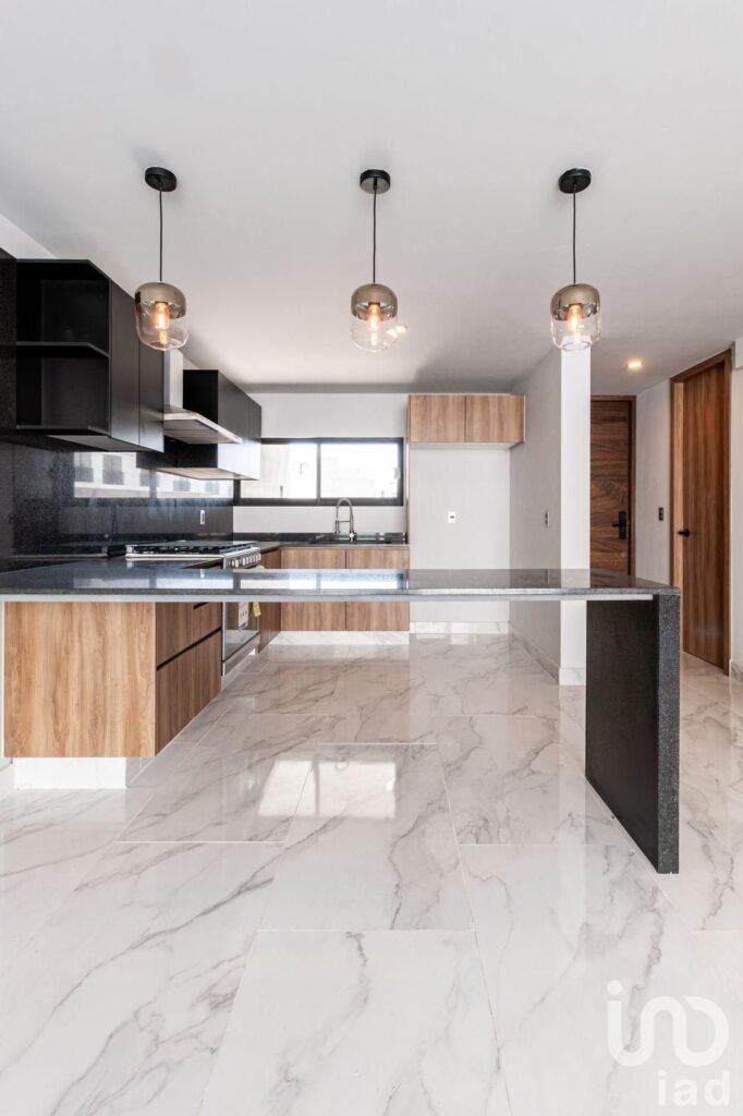 Casa en venta en Blvb Bosques de Santa Anita #2377