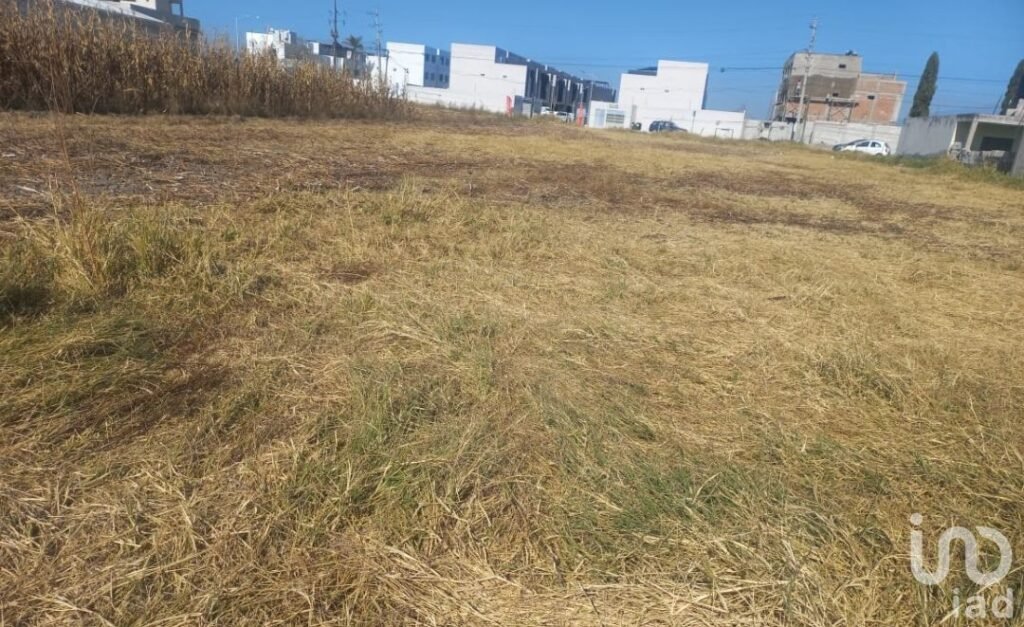 Terreno en Venta  Tlaxcalancingo a un costado del Complejo de Seguridad