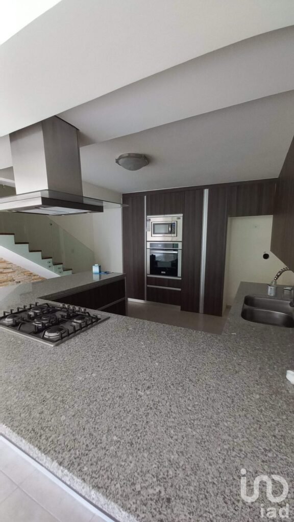 QUERETARO, CASA EN VENTA  ZIBATA