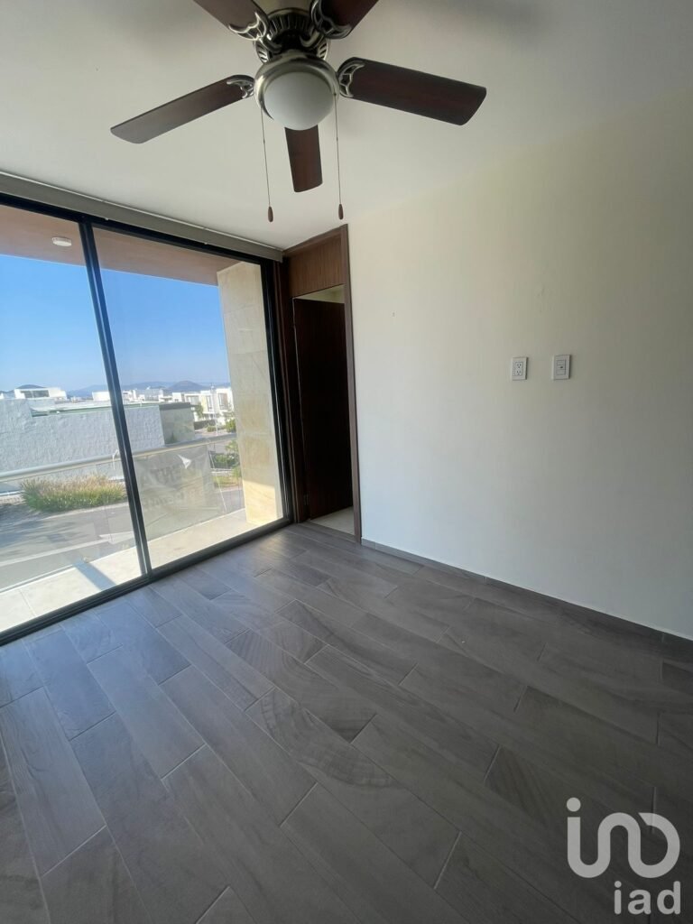 QUERETARO, CASA EN VENTA  ZIBATA