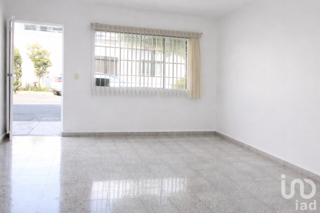 RENTA DE CASA EN NORTE 17 A ,MAGDALENA DE LAS SALINAS.