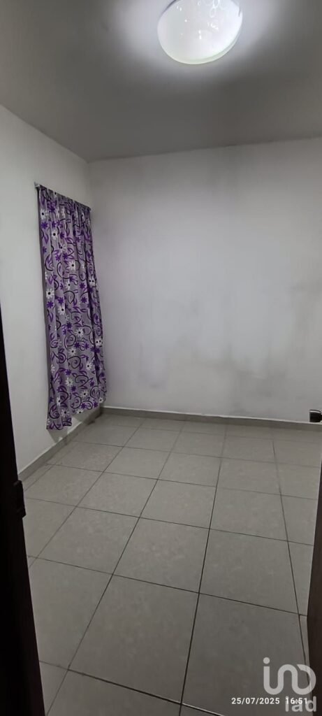 CASA EN VENTA EN VILLAS DE ECATEPEC, ECATEPEC DE MORELOS, A 5 MINUTOS DE BODEGA AURRERA PALOMAS