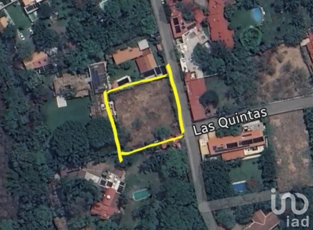 Vendo Terreno Plano en Las Quintas, Cuernavaca