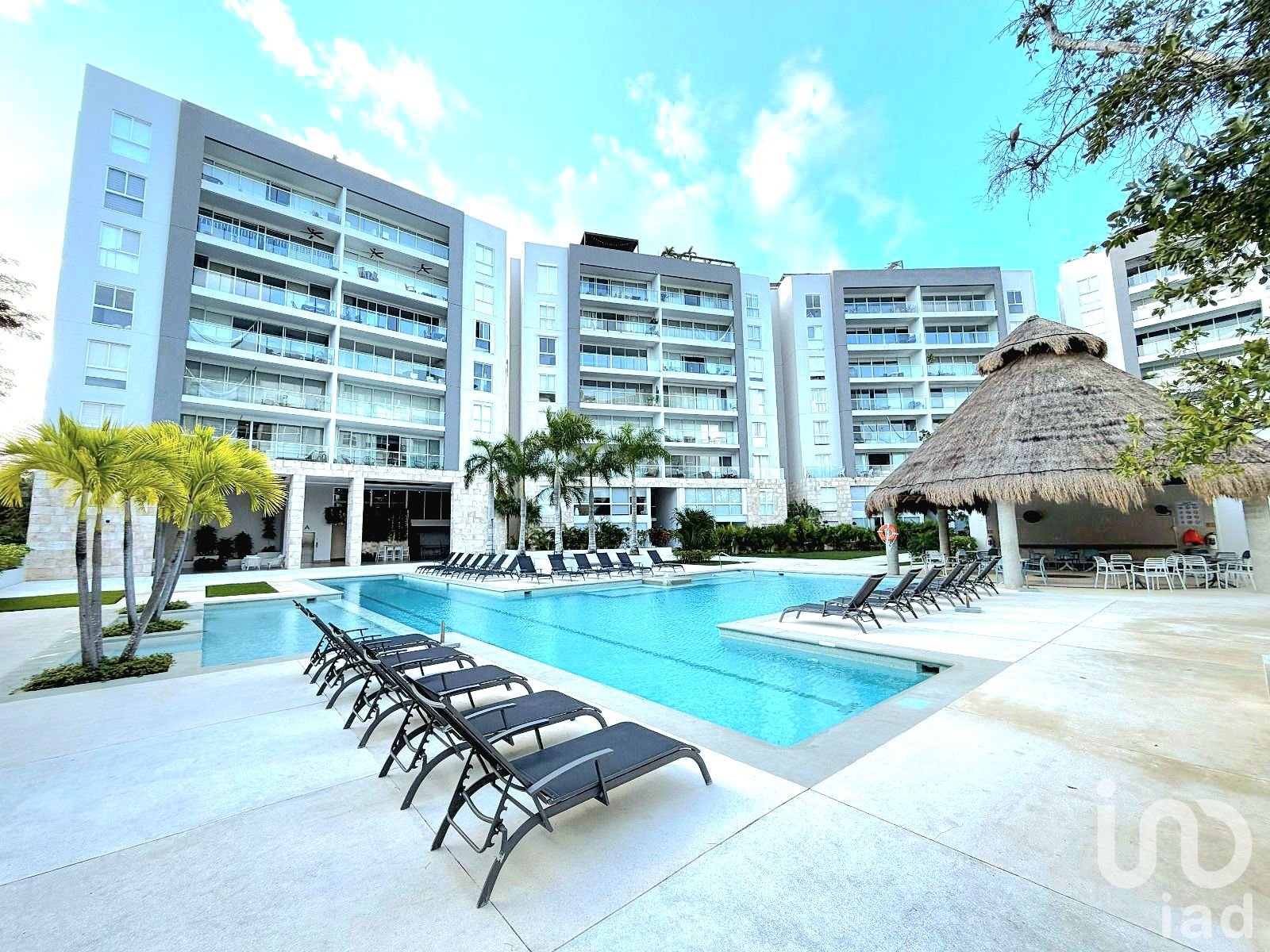 Venta de Departamento sobre Av. Huayacán Residencial Cumbres- ALTURA-