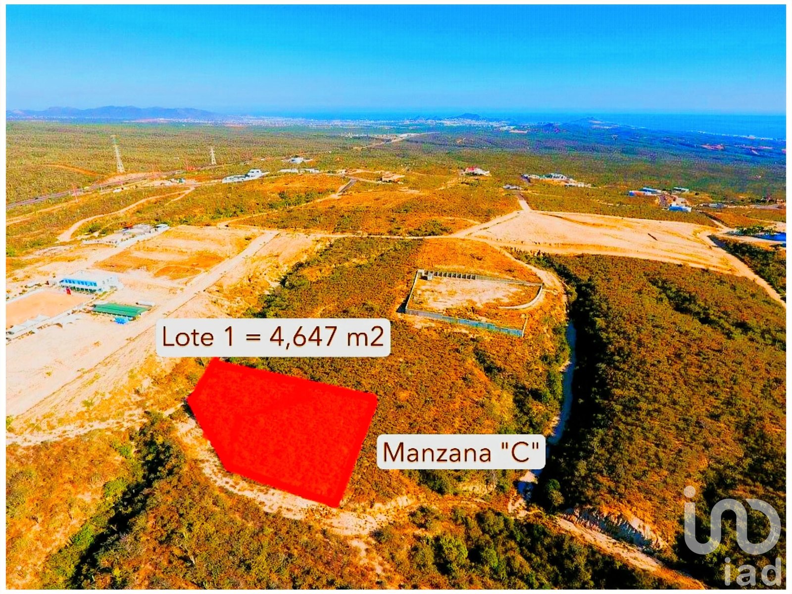 Se vende excelente terreno residencial en fraccionamiento y a solo 10 minutos de Cabo San Lucas