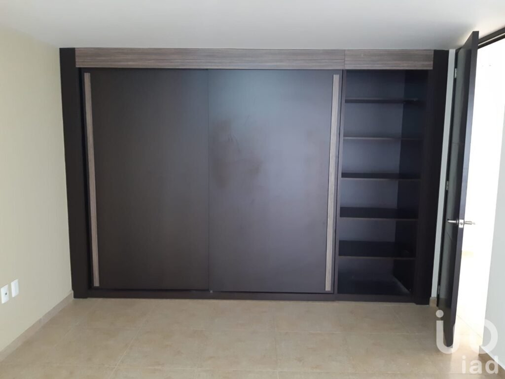 CASA EN RENTA CON OPCION A COMPRA  CUMBRES DEL LAGO, QUERETARO