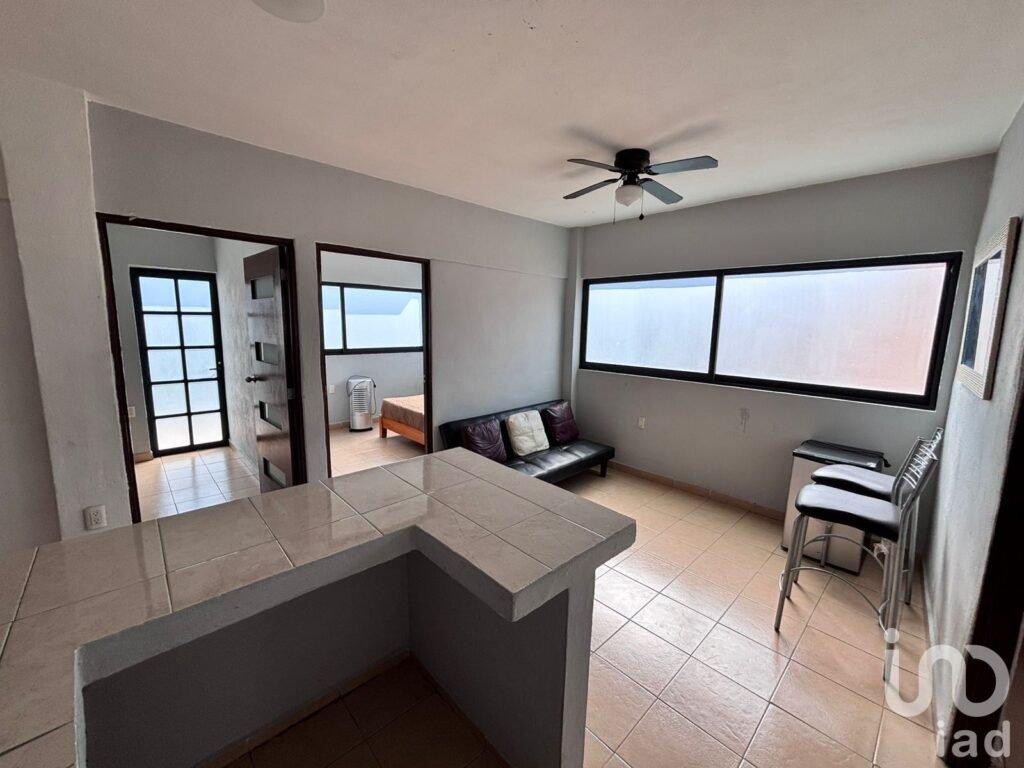 DEPARTAMENTO EN RENTA COL. LAS AGUILAS