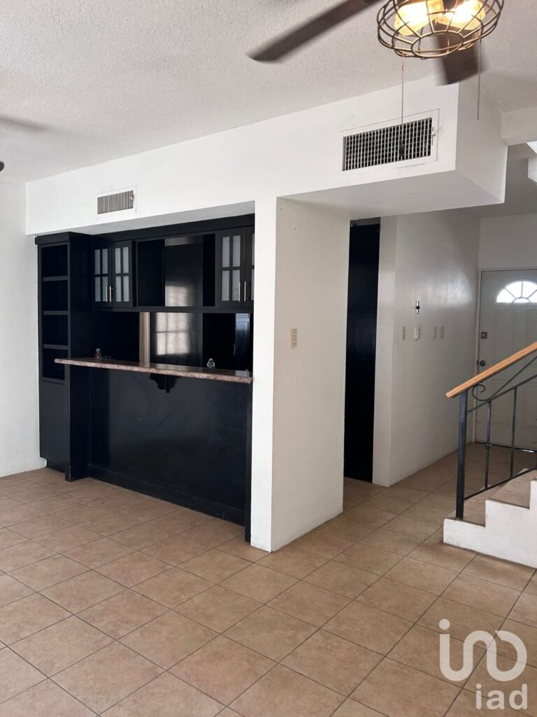 Casa en venta en Canto de Calabria zona Sendero