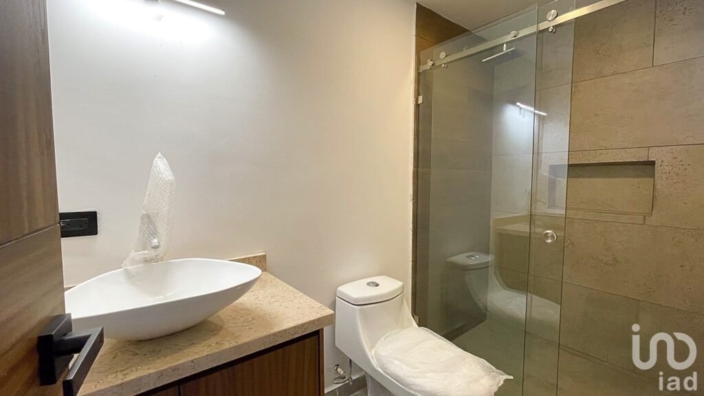 Departamento con terraza y vista en Torre Chula Vista, elevador y excelente ubicación