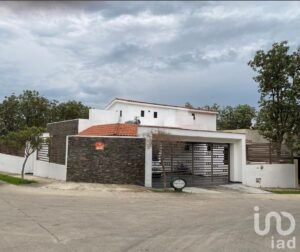 Casa en Retorno del Caribu 2155 Casa en Retorno del Caribu 2155