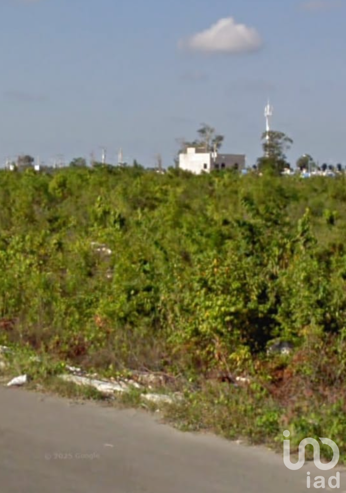 VENTA DE TERRENO Av. Galaxias del Sol, Cancún Municipio Benito Juarez Edo. De Quintana Roo