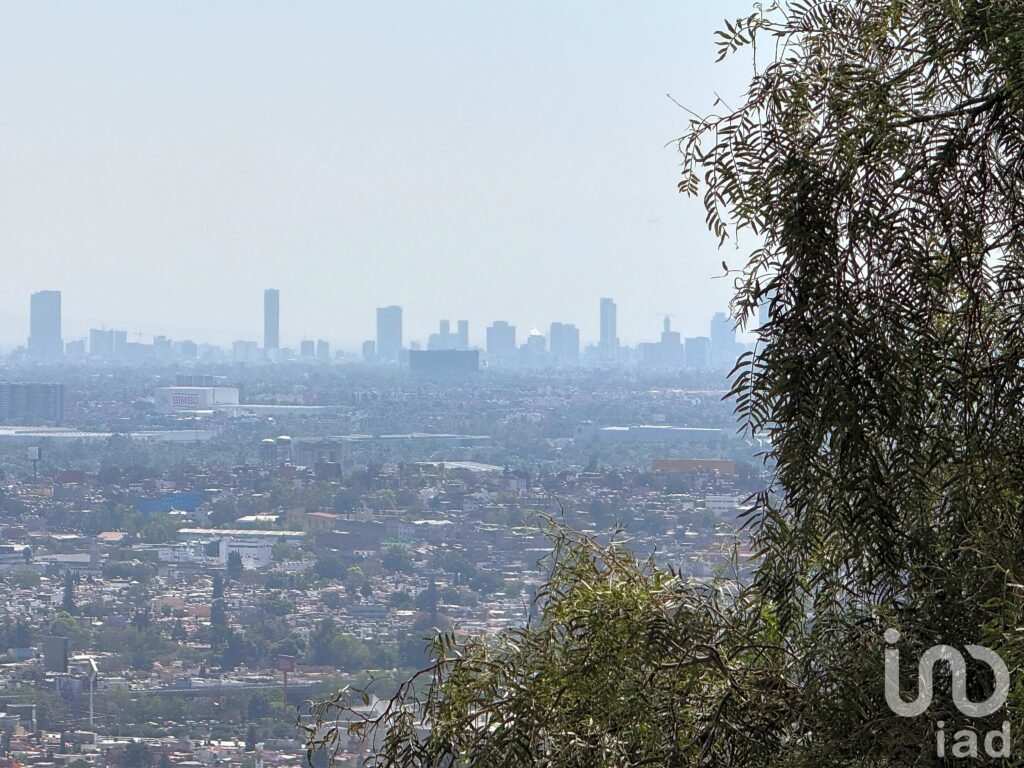 TERRENO EN VENTA EN LOMAS DE VALLE DORADO