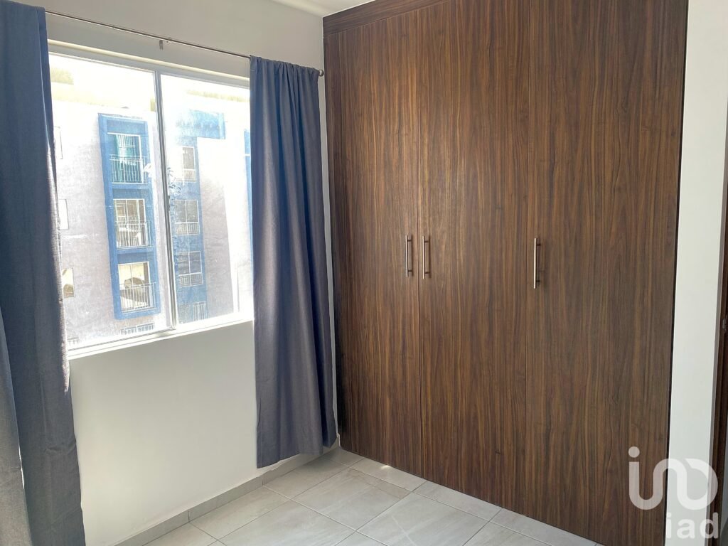 DEPARTAMENTO EQUIPADO EN VILLAS DEL REFUGIO QUERÉTARO