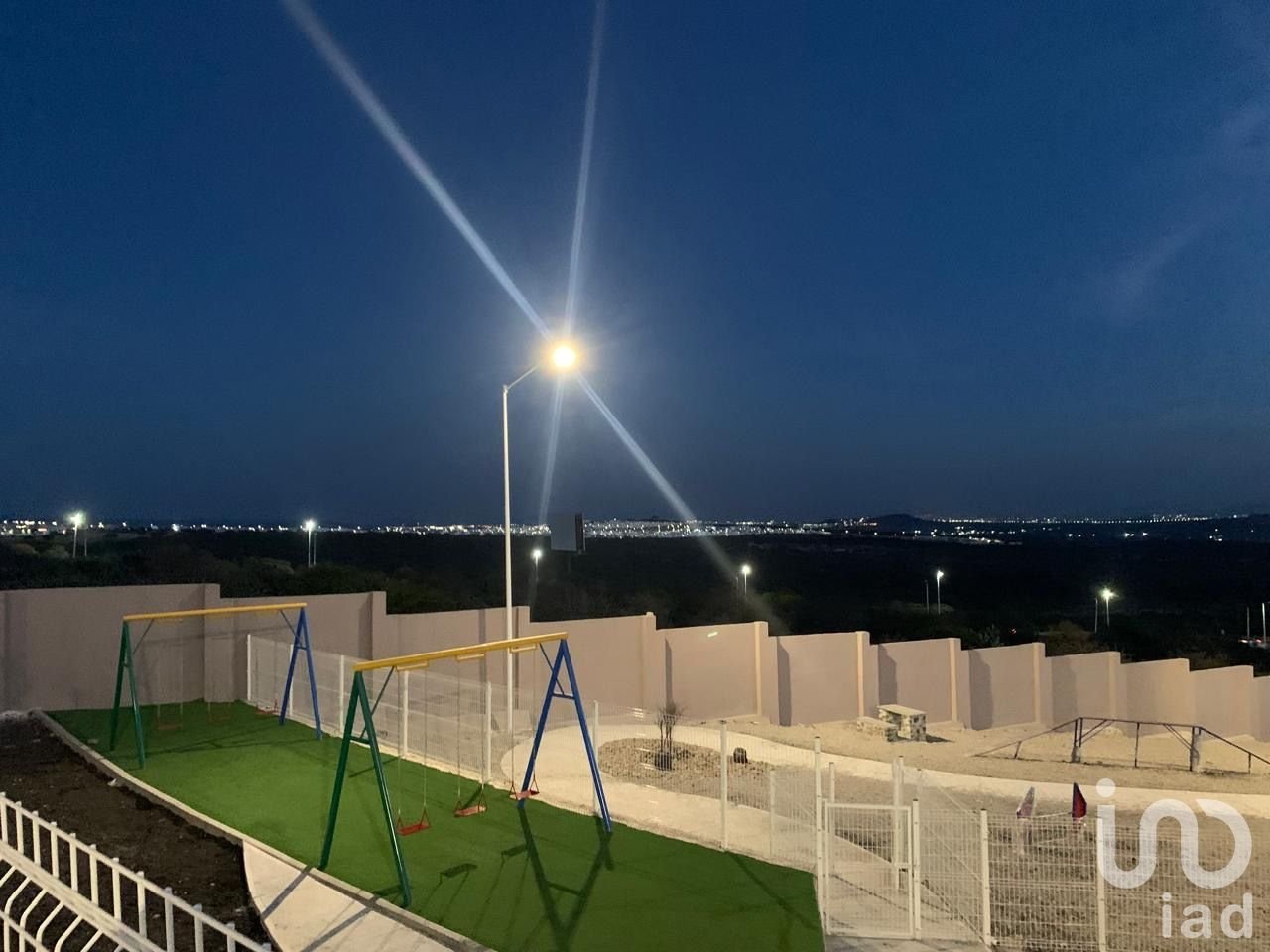 DEPARTAMENTO EQUIPADO EN VILLAS DEL REFUGIO QUERÉTARO