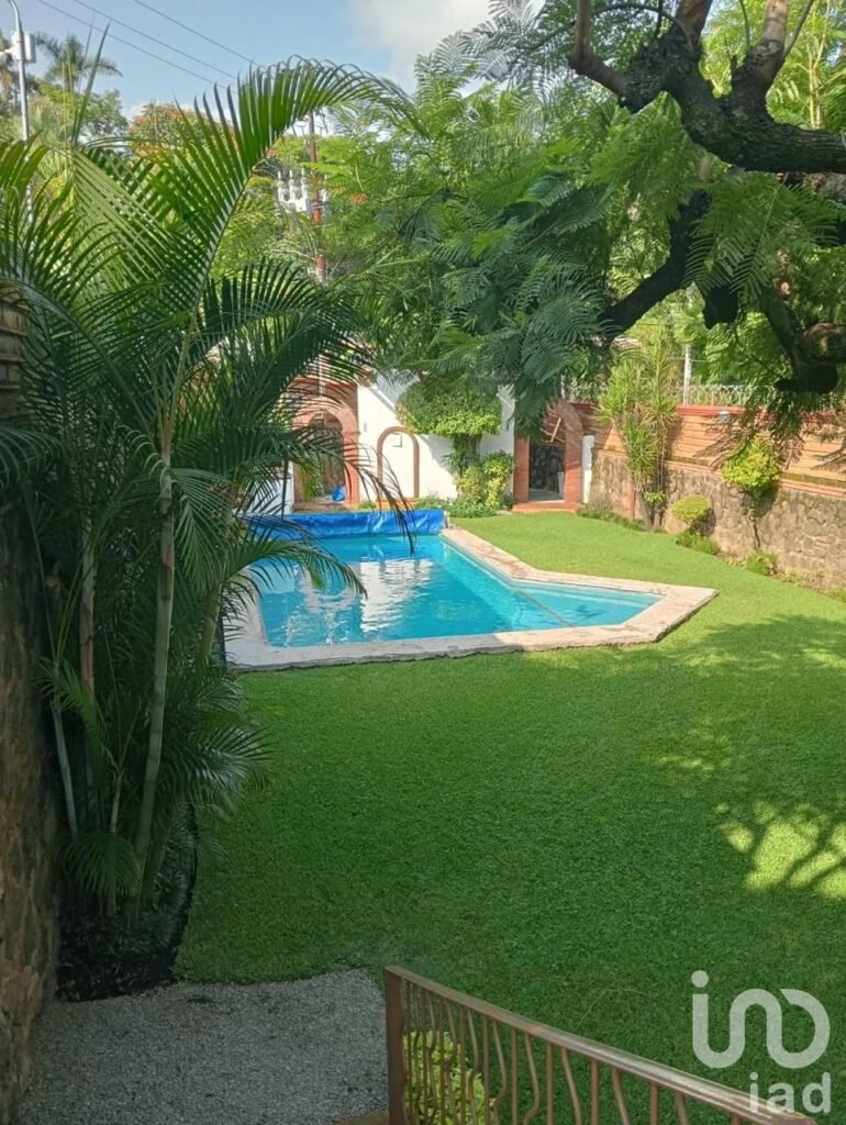 CASA EN VENTA EN FRACCIONAMIENTO LA CAÑADA, CUERNAVACA, MORELOS