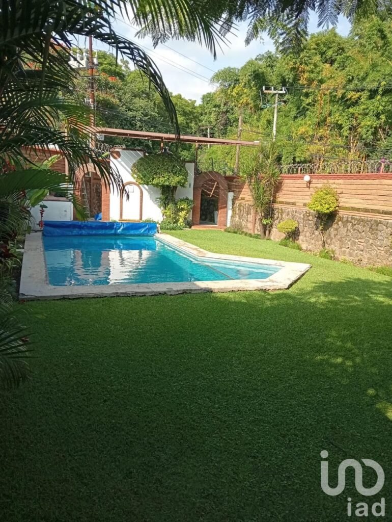 CASA EN VENTA EN FRACCIONAMIENTO LA CAÑADA, CUERNAVACA, MORELOS