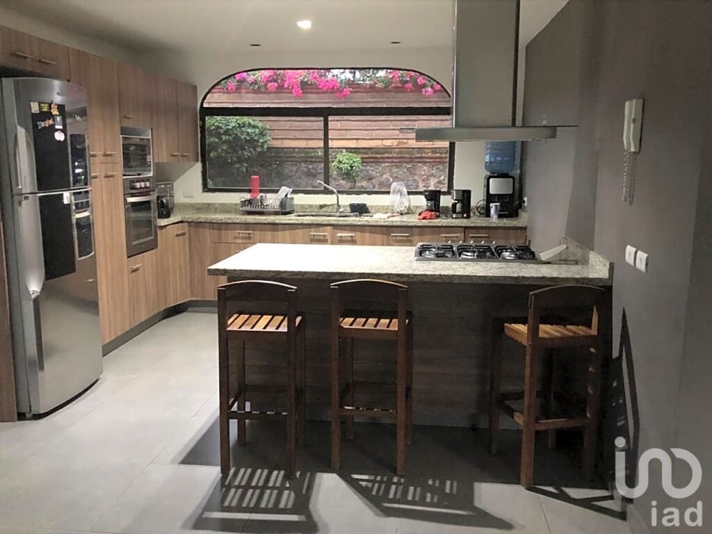 CASA EN VENTA EN FRACCIONAMIENTO LA CAÑADA, CUERNAVACA, MORELOS