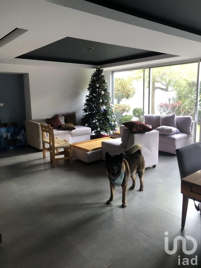 CASA EN VENTA EN FRACCIONAMIENTO LA CAÑADA, CUERNAVACA, MORELOS