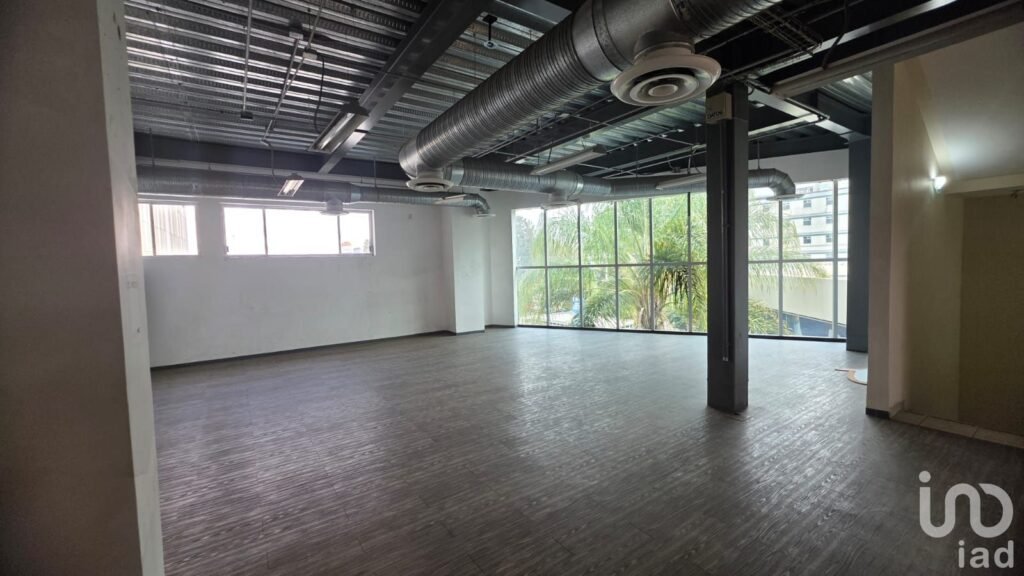 Local en renta en Plaza Comercial Alco la Raza