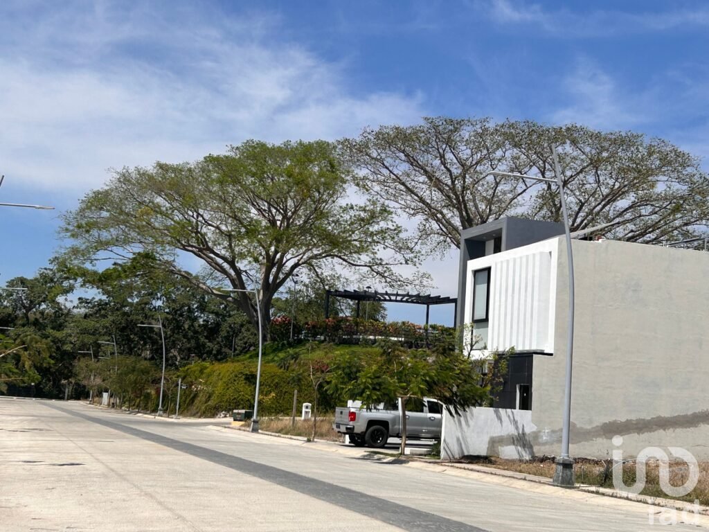 Terreno residencial en Venta en Fracc. La Herradura con vista norte