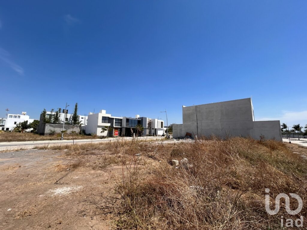 Terreno residencial en Venta en Fracc. La Herradura con vista norte