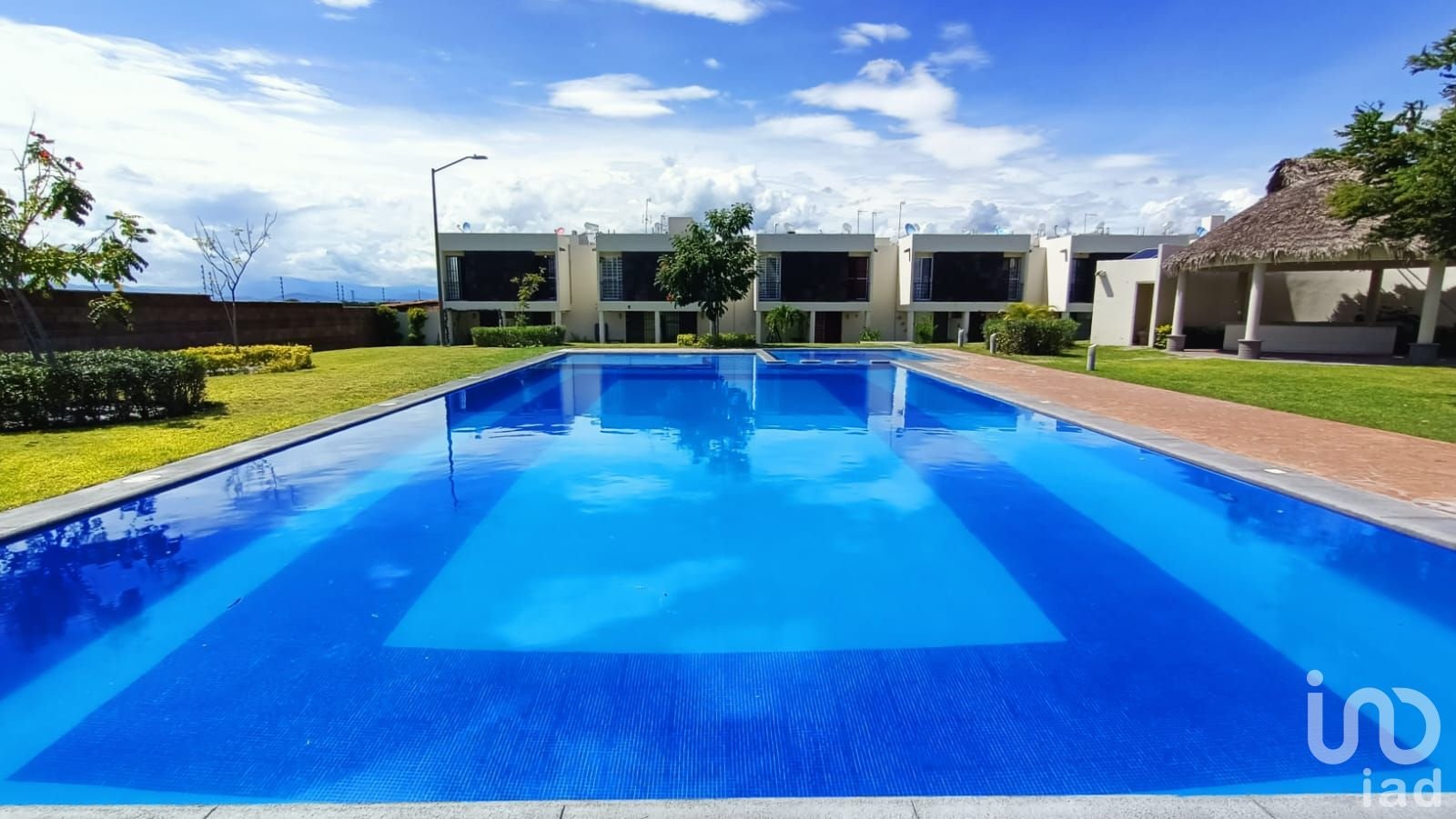 CASA VACACIONAL EN VENTA EN REAL SANTA FE, XOCHITEPEC, MORELOS