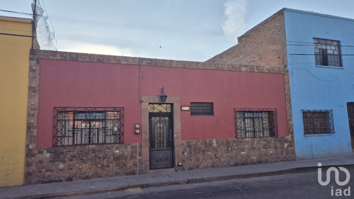 CASA EN VENTA, CENTRO, IRAPUATO, GTO. CASA EN VENTA, CENTRO, IRAPUATO, GTO.