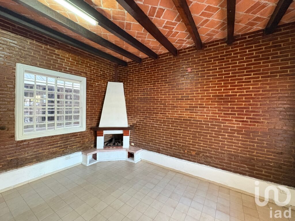 Amplia Casa en Venta 4 Recamaras en jardines de Merida $4,200,000 Excelente ubicacion