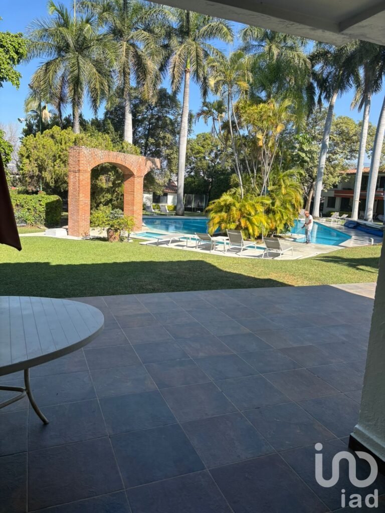 CASA EN VENTA EN CONDOMINIO EN LOMAS DE CUERNAVACA, MORELOS