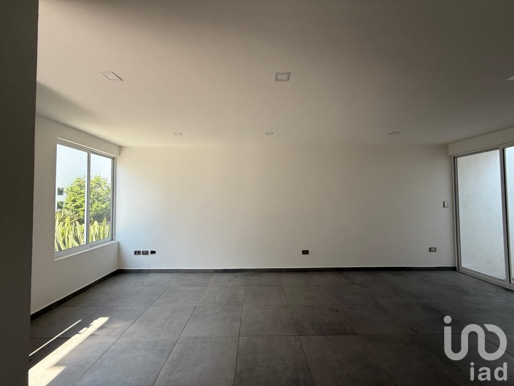 VENTA DE CASA CON FÁCIL SALIDA A PERIFÉRICO Y BLVD FORJADORES, CUAUTLANCINGO