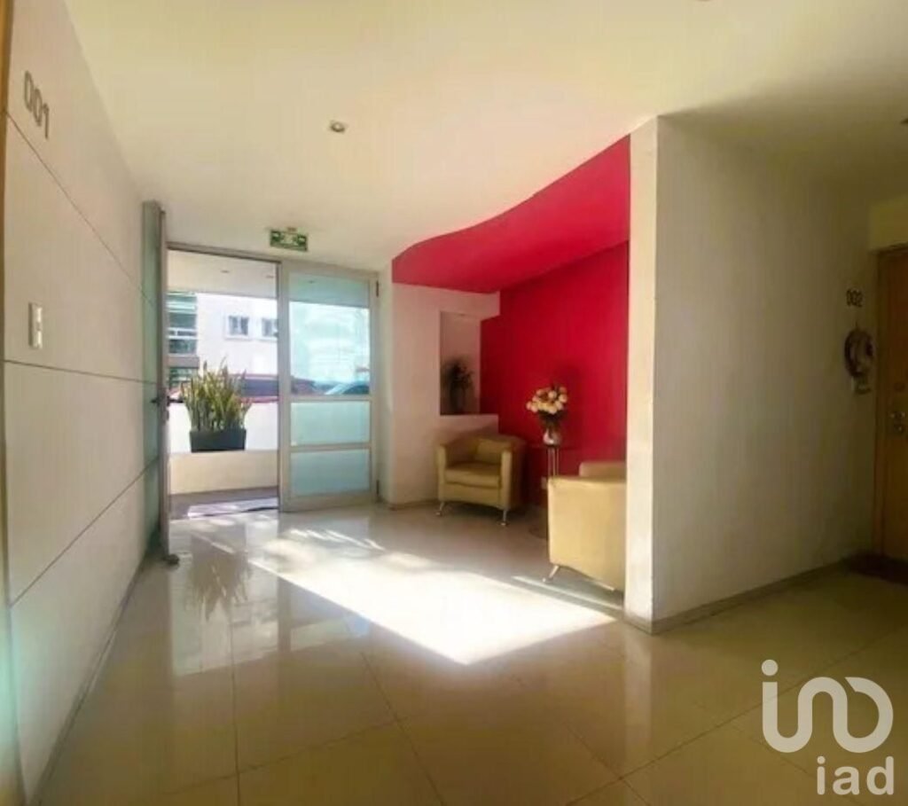 VENTA DE DEPARTAMENTO EN PLANTA BAJA EN HIPODROMO CONDESA, CDMX