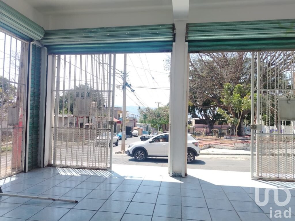 RENTA LOCAL COMERCIAL